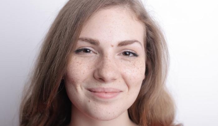 Best ways to enhance natural beauty without makeup